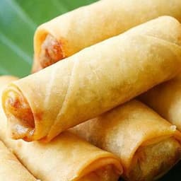 Crispy Vegetarian Spring Rolls (4)