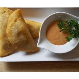 Shredded Beef & Cheddar & Green Chile Empanada