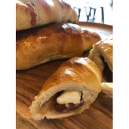 Guava & Cream Cheese Cachito