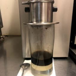 124.Vietnamese Hot Coffee With Milk