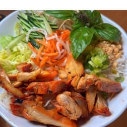 B5 Grilled Chicken - Bún Gà Nướng